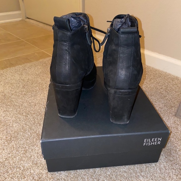 Eileen Fisher Laugh Flatform Bootie in Suede SZ 10 - Picture 5 of 7